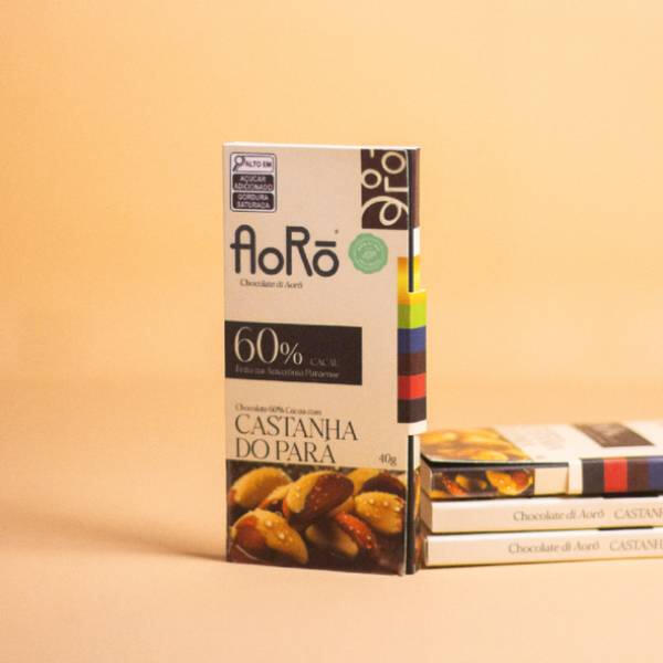 Imagem do chocolate Aorô sabor castanha do Pará, disponível no catálogo de chocolates bean to bar da Omicha.