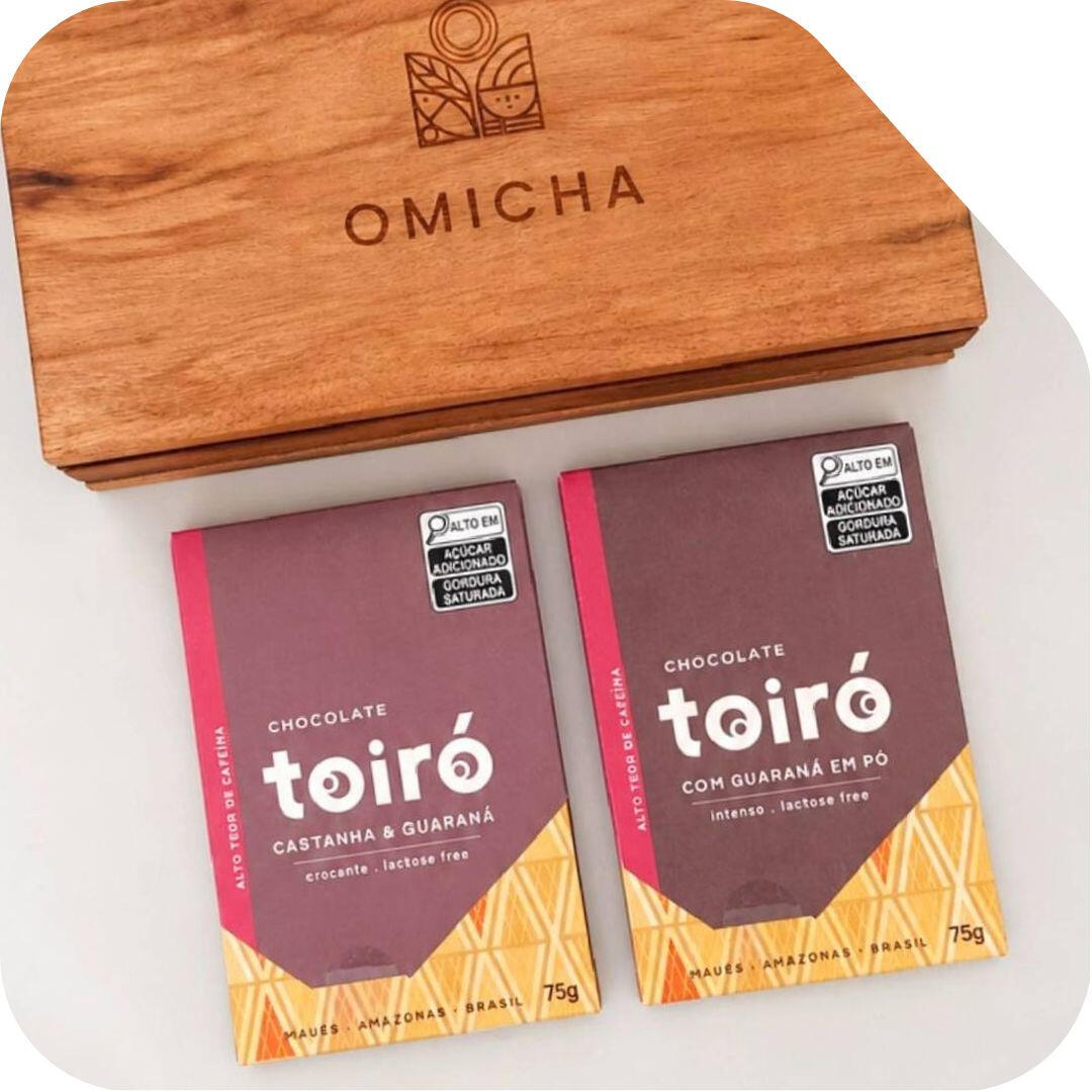 estojo-madeira-chocolate-toiro-guarana-ig-maues.jpg kit para presente da omicha contendo chocolates da marca Toiró.